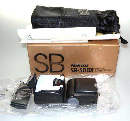 NIKON SPEEDLITE SB-50DX WITH BAG, INSTRUCTIONS, PAPERS, NEW IN BOX
