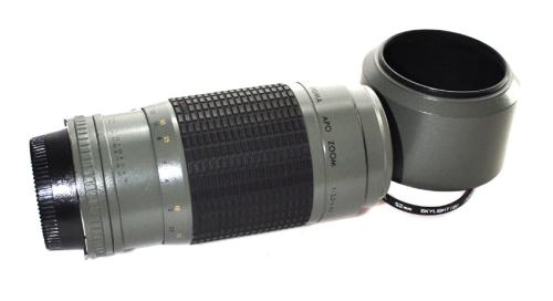 NIKON 70-210mm 3.5-4.5 AIS SIGMA APO ZOOM WITH LENS HOOD AND FILTER