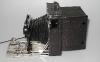 GAUMONT SPIDOLETTE 9x12 FROM 1912 WITH 135/6 LACOUR BERTHIOT, 2 DOUBLE FILMS HOLDER, CABLE RELEASE, CASE, IN GOOD CONDITION