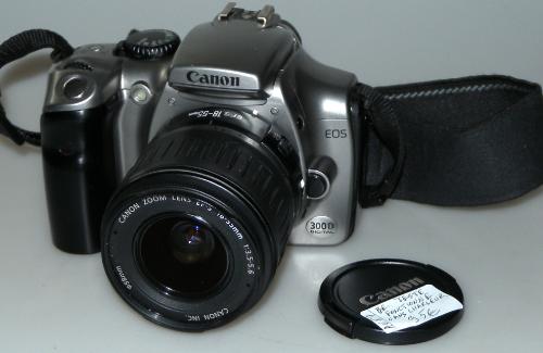 CANON EOS 300D WITH 18-55mm 3.5-5.6 EF-S, STRAP, BATTERY, IN GOOD CONDITION