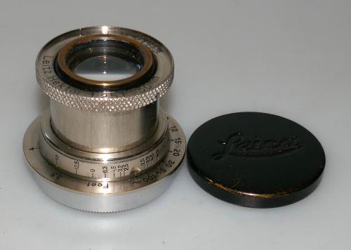 LEICA 50mm 2.5 HEKTOR NICKEL IN FEET, IN GOOD CONDITION