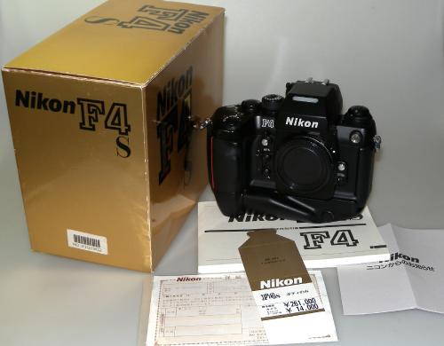 NIKON F4S WITH INSTRUCTIONS IN JAPANESE, ORIGINAL PAPERS, NEW IN BOX, NEVER USE