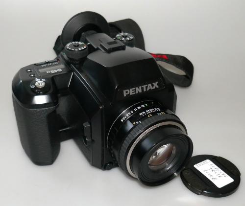 PENTAX 645N WITH 75/2.8 SMC KA, STRAP, MINT