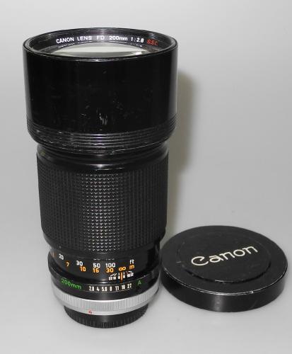 CANON 200mm 2.8 FD SSC IN GOOD CONDITION