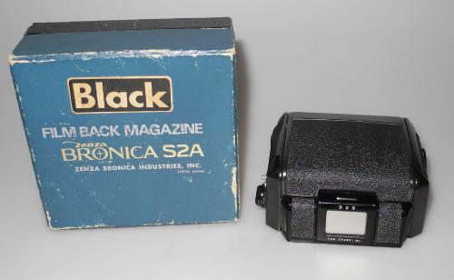 BRONICA S2A FILM BACK MAGAZINE 6x6 WITH BOX, MINT