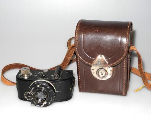 CINESCOPIE PHOTOSCOPIC OF 1924 WITH BAG IN GOOD CONDITION