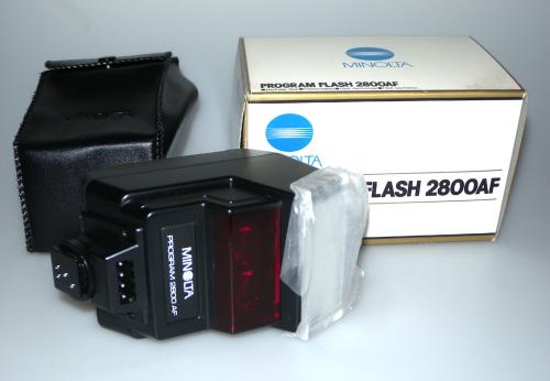 MINOLTA SPEEDLITE 2800 AF WITH BAG AND BOX IN VERY GOOD CONDITION