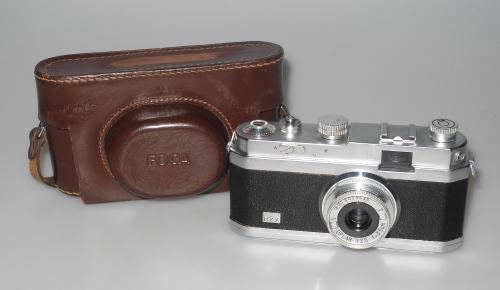 FOCA PF1 MODEL 2 FROM 1952 WITH LENS OPLAR 50/3.5, BAG, IN GOOD CONDITION