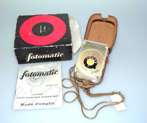 FOTOMATIC MOD. A WITH BAG, INSTRUCTIONS IN FRENCH, BOX AND STRAP