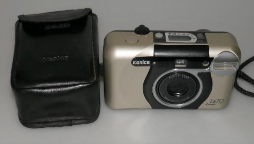 KONICA Z-up 70 SUPER WITH ZOOM 35-70mm, STRAP, BAG, IN VERY GOOD CONDITION