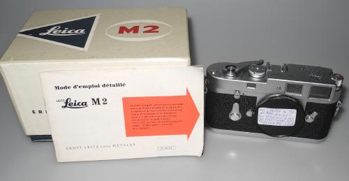 LEICA M2 CHROME FROM 1962, INSTRUCTIONS, BOX, MINT