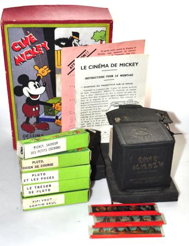 CINE MICKEY PROJECTOR COMPLETE WITH 6 FILMS, INSTRUCTIONS IN FRENCH, ORIGINAL BOX