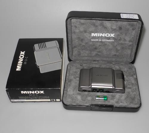 MINOX M.D.C TITANIUM WITH MINOXAR 35/2.8, INSTRUCTIONS, PAPERS, BATTERY, CASE, NEW