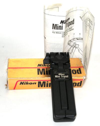 NIKON MINI TRIPOD FOR COMPACT L35 WITH INSTRUCTIONS MINT IN BOX