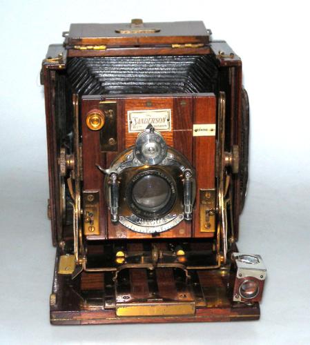 SANDERSON TROPICAL FIELD CAMERA 7,5x10cm WIHT 3 FILMS PLATE HOLDER IN GOOD CONDITION !