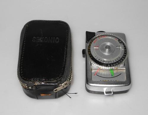 SEKONIC MICRO-LEADER WITH BAG IN GOOD CONDITION