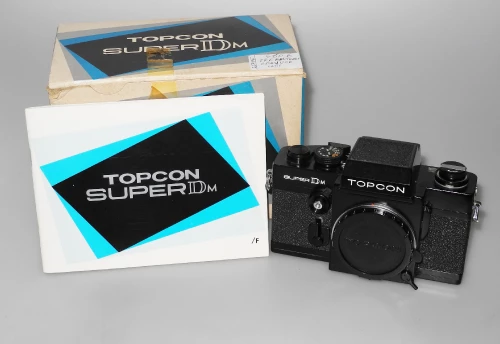 TOPCON SUPER DM WITH INSTRUCTIONS, BOX, IN VERY GOOD CONDITION
