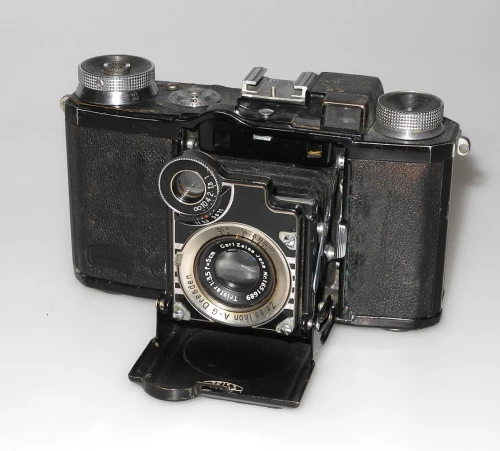 ZEISS IKON SUPER NETTEL WITH TRIOTAR 50/3.5 USED