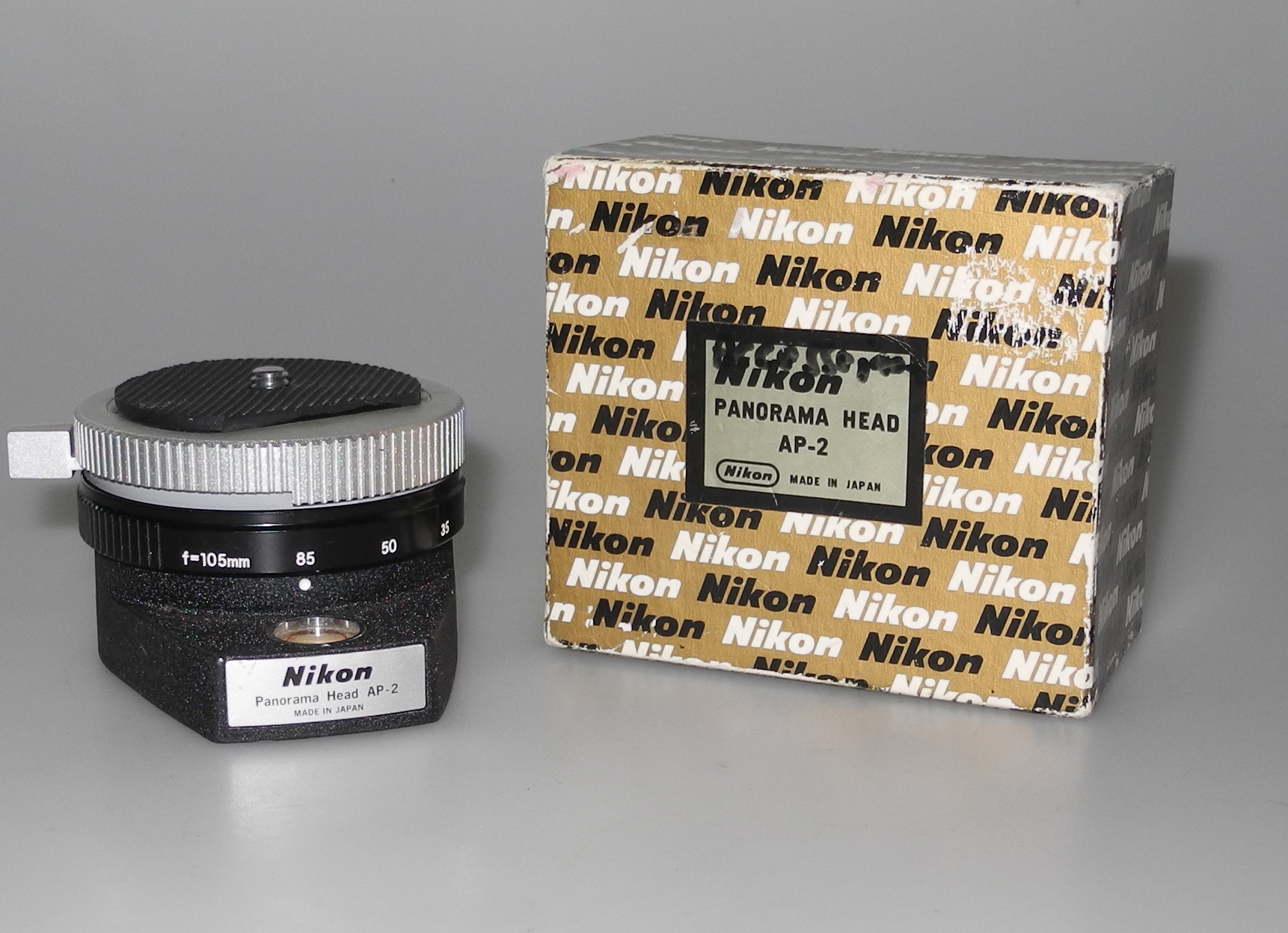 APS Tête panoramique Nikon AP-2 pour Nikon F avec étui 