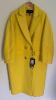 Escada manteau long oversize jaune clair en cachemire et laine, collection 2021, taille 42, neuf étiquette, superbe
