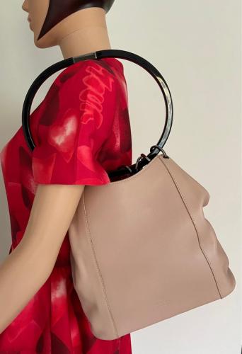 Gucci sac en cuir rose poudré, poignée bakélite, Dustbag, superbe
