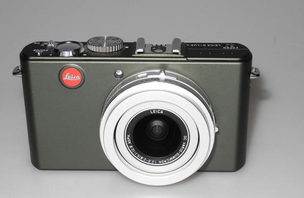 限定】Leica D-LUX4 Safari Olive Green